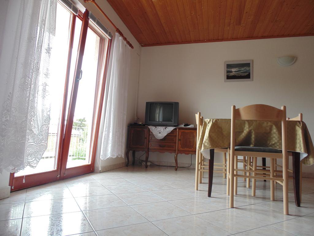 Apartments Cico Starigrad Paklenica Zewnętrze zdjęcie