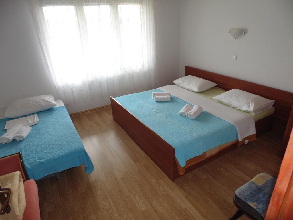 Apartments Cico Starigrad Paklenica Zewnętrze zdjęcie