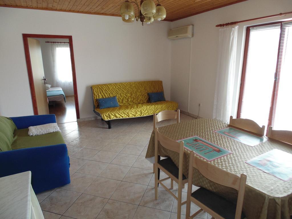 Apartments Cico Starigrad Paklenica Zewnętrze zdjęcie