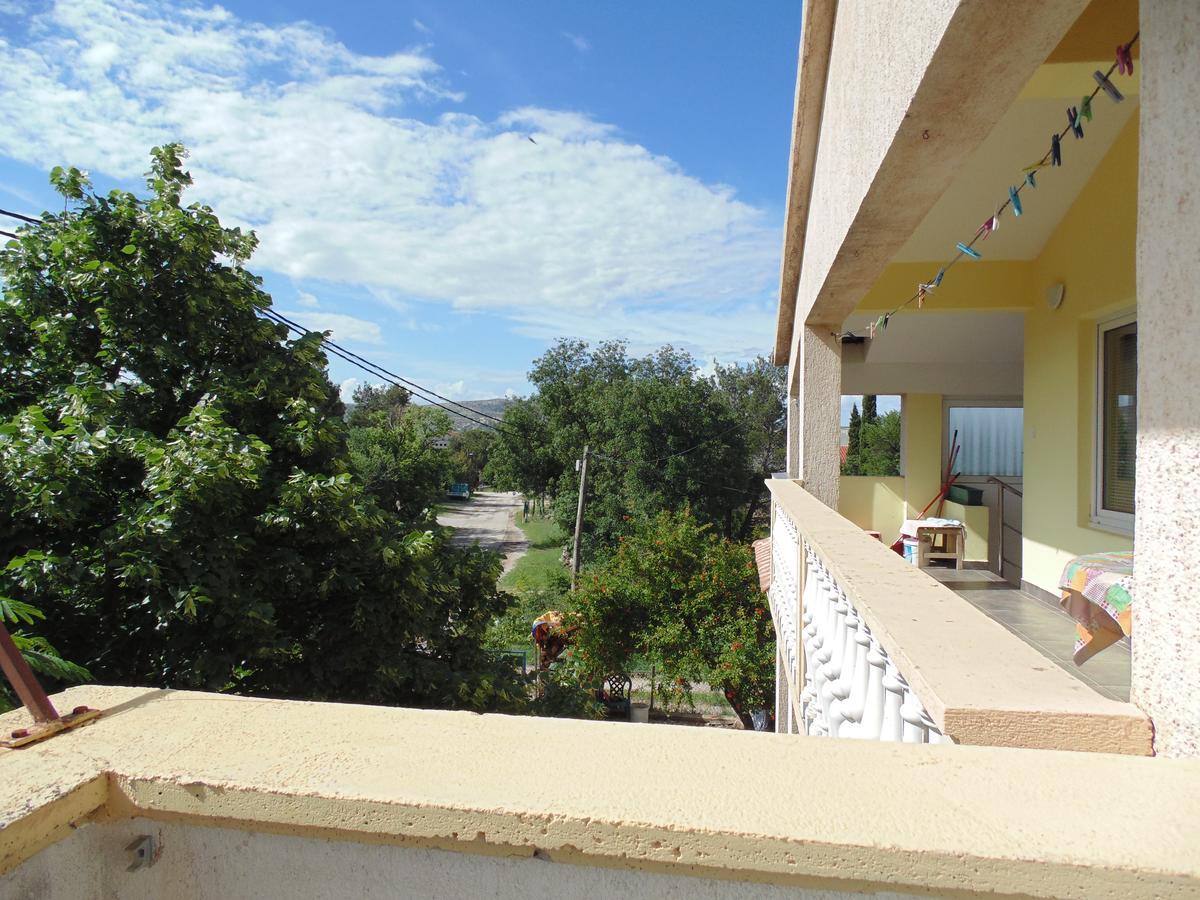 Apartments Cico Starigrad Paklenica Zewnętrze zdjęcie